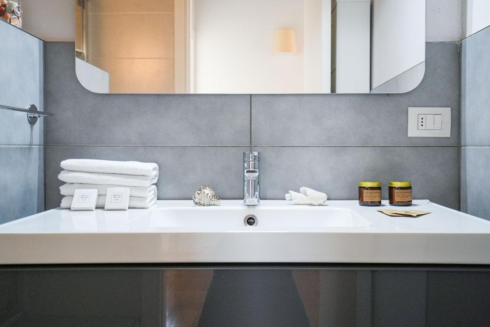 Duomo Center Apartment Milánó Kültér fotó